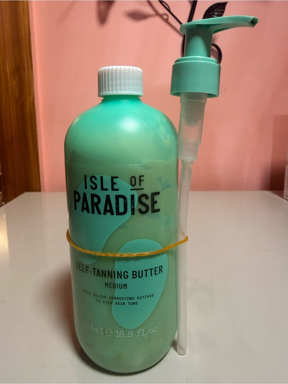 Isle of Paradise Self-Tanning Butter - Medium